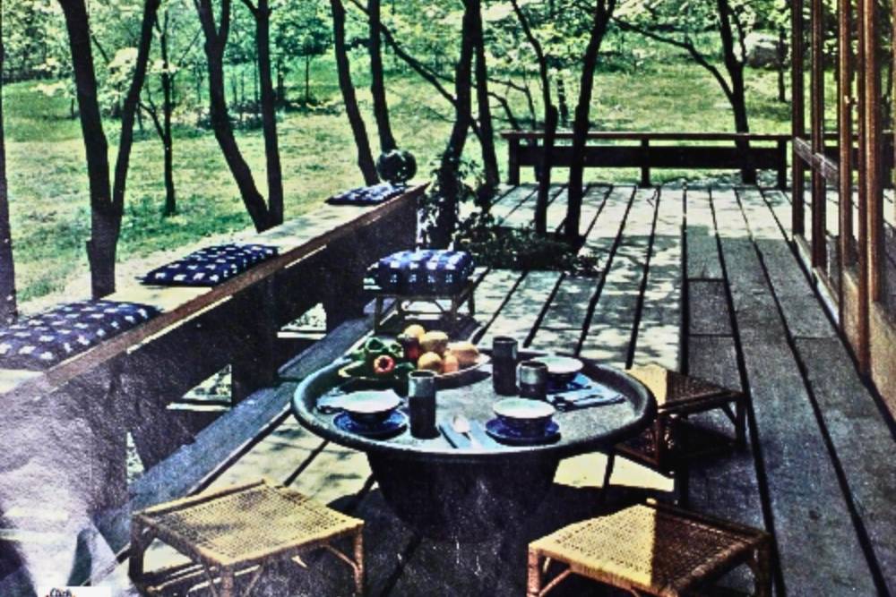 Simple, Wide Plank Vintage Deck Simple, Wide Plank Vintage Deck